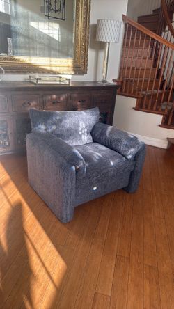 Blue comfy chair-brand new