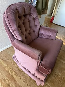 Vintage Pink Velvet Tufted Swivel Chair Thumbnail