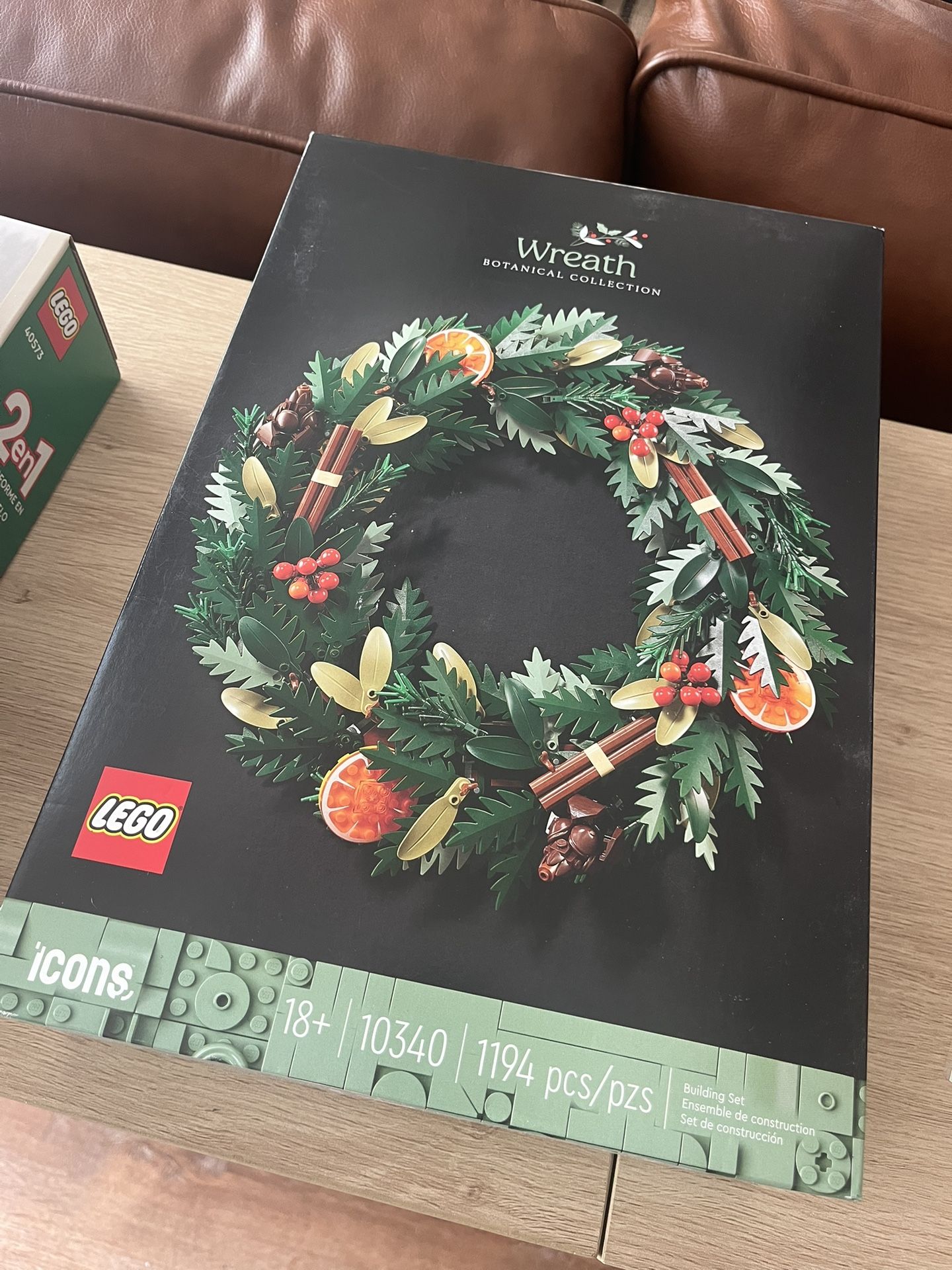 Lego Christmas Wreath 10340