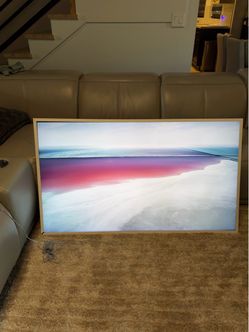 Samsung 55” The Frame QLED 4K TV LS03B + white Bezel & Wall Mount