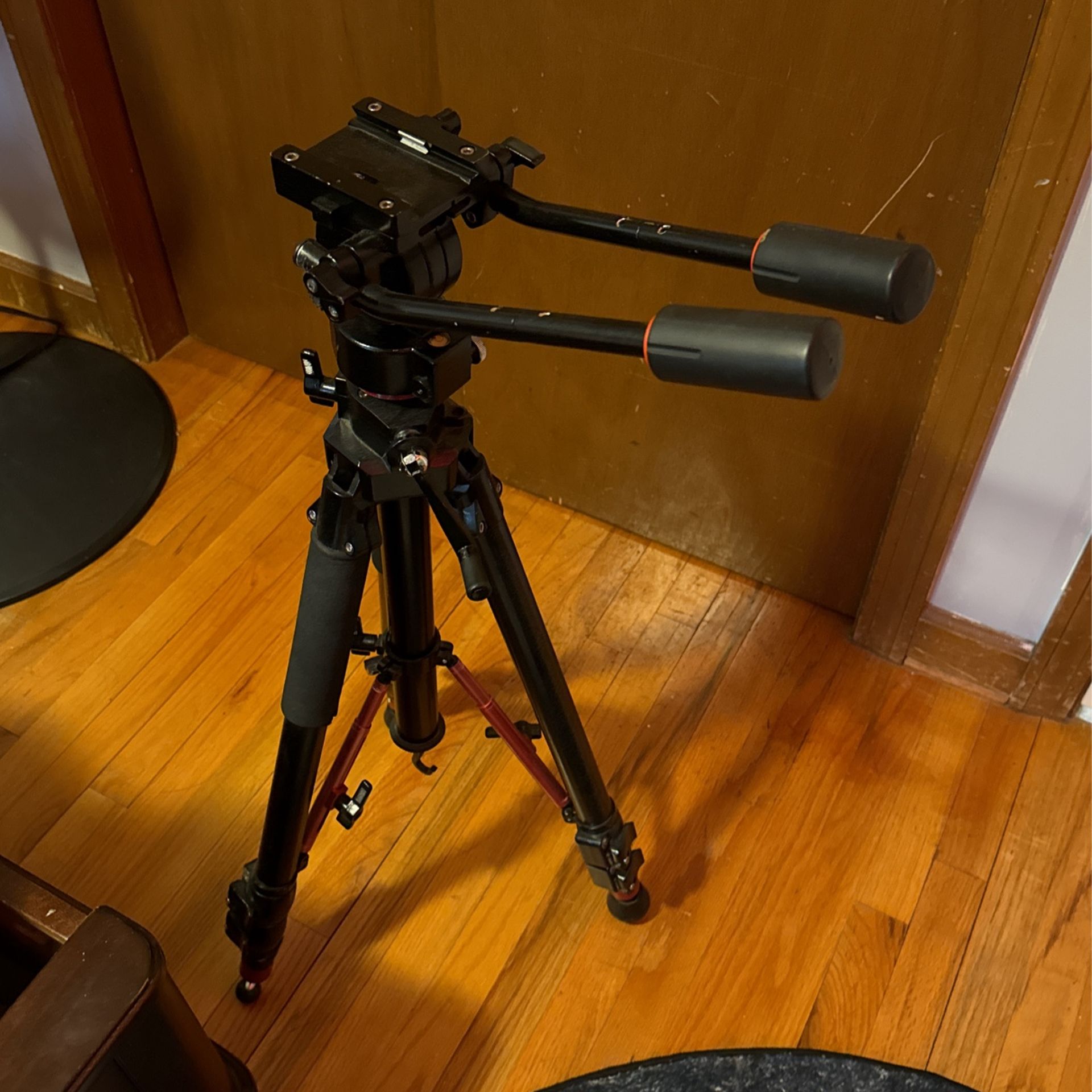 Heavy Duty Camera Tripod