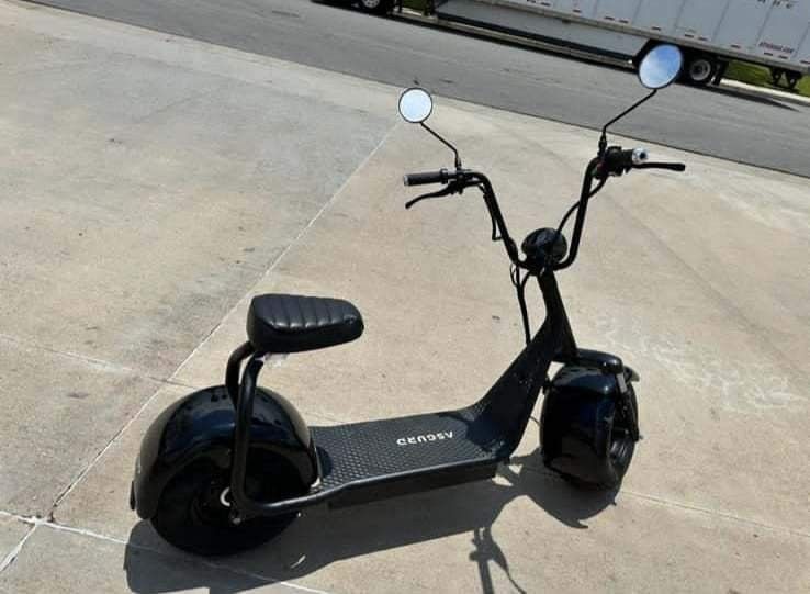 Brand New E-motor Big Scooter With Fat Tires