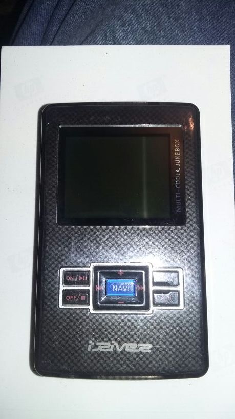 iRiver Multi-Codec Jukebox H320 MP3 Player Media FM Tuner - 20GB iRiver Multi-Codec 20gb Multi codec jukebox