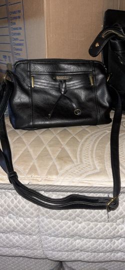 Small black purse