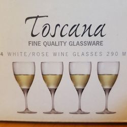 Leonardo DaVinci Toscana Fine Glassware 4 White/Rose Wine Glasses NIB