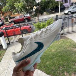 Nike Phantom GX 2 Elite FG low-top Football Boot