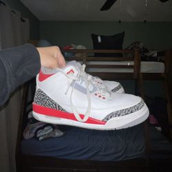 Jordan Retro 4