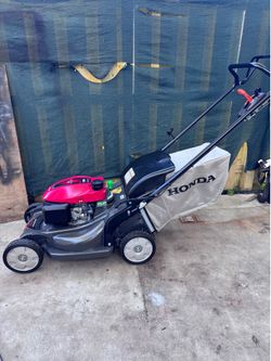 HONDA HRX-217 /200cc (HRX217K6HYAA/GJAVS1833539)TWIN BLADE / BLADE CONTROL SYSTEM . STOP BLADE CONTROL SYSTEM, XENOY DECK NEVER GER RUST, DENT or CORR