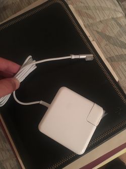 MacBook L tip charger