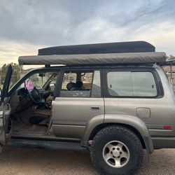 Front runner Awning