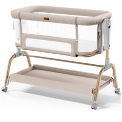 Brand New Rocking Bassinet 