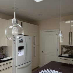 Pendant Lights (2)