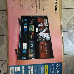 Samsung 43" 4K UHD Smart TV