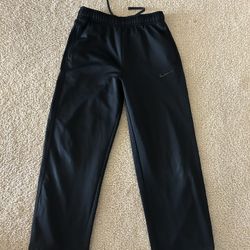 EUC Nike boys fleece athletic pants size L 