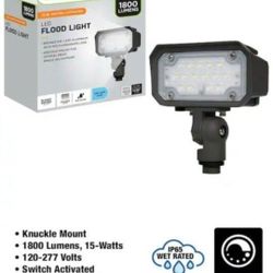 Flood Security LED Light 5"-1800Lmn-15W Adjustable Knuckle Aluminum in Bronze