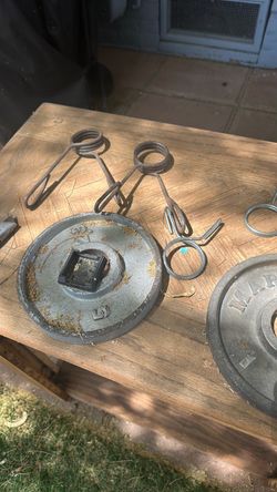 Weight Plates and Barbell Collars Set