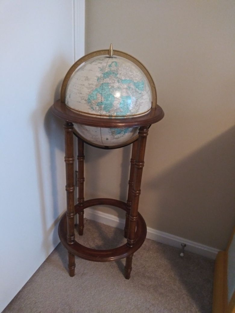 42" vintage World Globe table stand