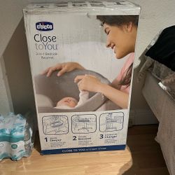 Chicco Close to You 3-in-1 Bedside Bassinet, Portable Newborn Bassinet with Wheels, Adjustable-Height Changing Table 