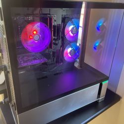 Gaming PC With Keyboard And Mouse 