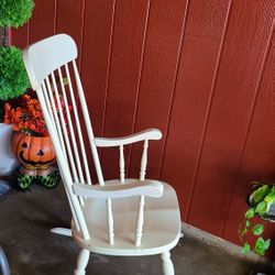 White  Rocking Chair