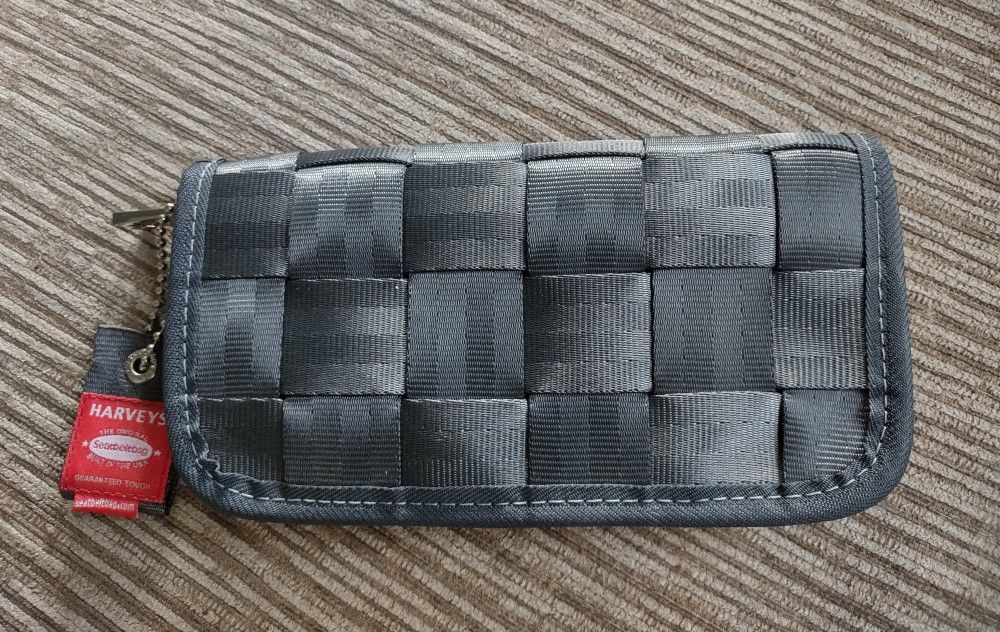 Harveys Seatbelt Wallet