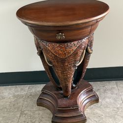  Beautiful Elephant Table