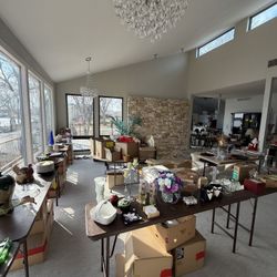 Satruday Estate Sale ✨⛴️