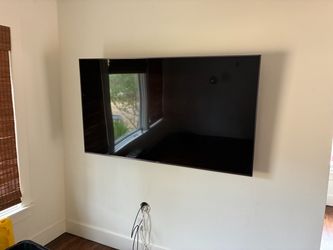 65” Sony 900f TV - Good condition