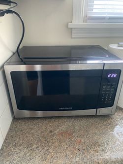 Frigidaire Microwave