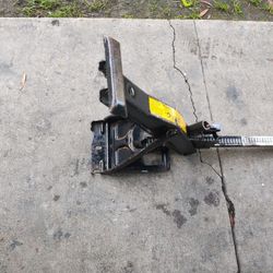 CAR JACK FOR SALE