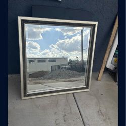 Free Mirror