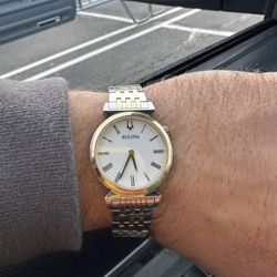 Bulova Men’s Two-Tone Watch – Classic Design