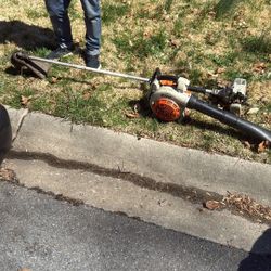 Blower And Weed Wacker 