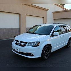 2017 DODGE GRAND CARAVAN GT