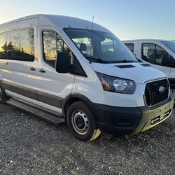 Ford Transit 2020 50 K 15 Passengers 