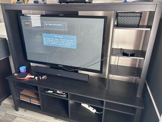 Large Entertainment Center (TV Option)