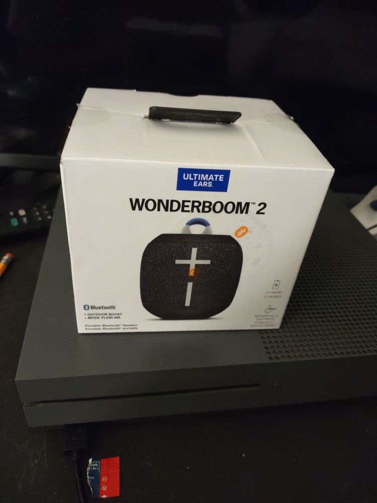 Ultimate EARS WonderBoom 2 