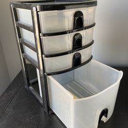 Rubbermaid 4 Stack Organizer