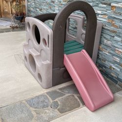 Outdoor Slide House Playground