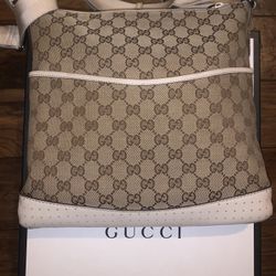 Authentic Gucci Messenger Crossbody Bag