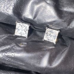 Diamond Square Earrings 