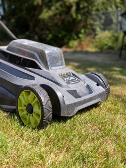 RYOBI 40V Self-Propelled Lawn Mower Works Great