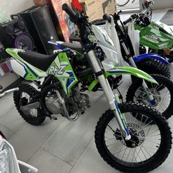 RFZ 125CC Dirt Bike! Finance For $50 Down Payment!!