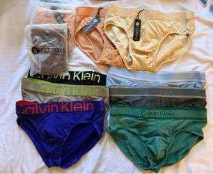 MENS TEAM 8 & CALVIN KLEIN BRIEFS. M NEW