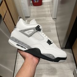 Jordan 4 White Cement Size 11.5 new 