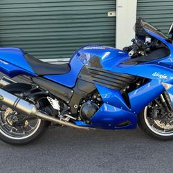2007 Kawasaki NINJA ZX14r Sportbike