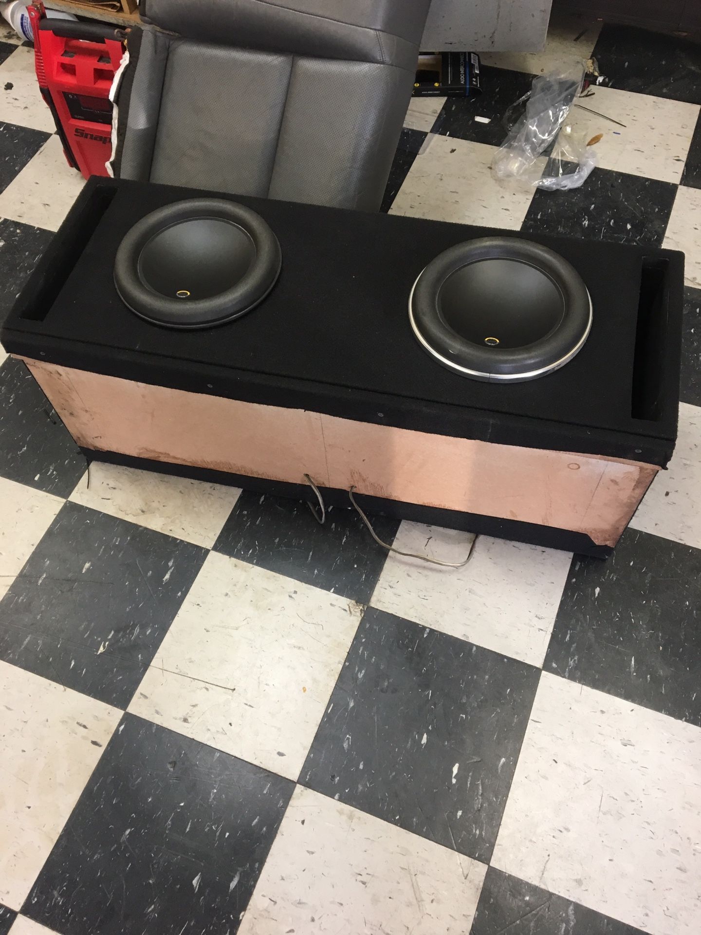 Custom box for 10 W7(without the subs)