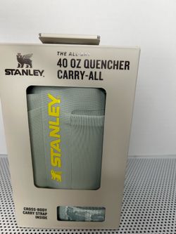 Stanley Carry All fits the 40 ounce quencher