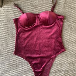 Red Velvet Shirt (terciopelo )