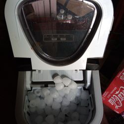 !! Ice Maker Frigidaire 